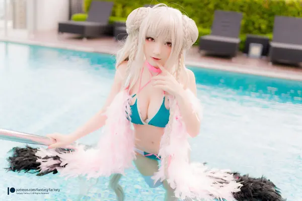 小丁Ding《Formidable  swimsuit》（30P）（2/30）