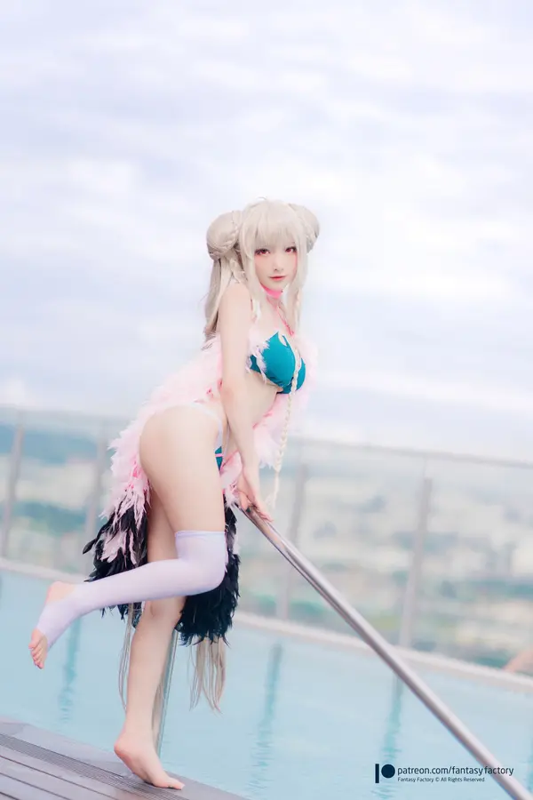 小丁Ding《Formidable  swimsuit》（30P）（6/30）