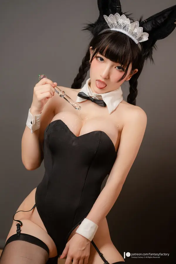 小丁Ding《Bunny girl Maid》（40P）（2/40）