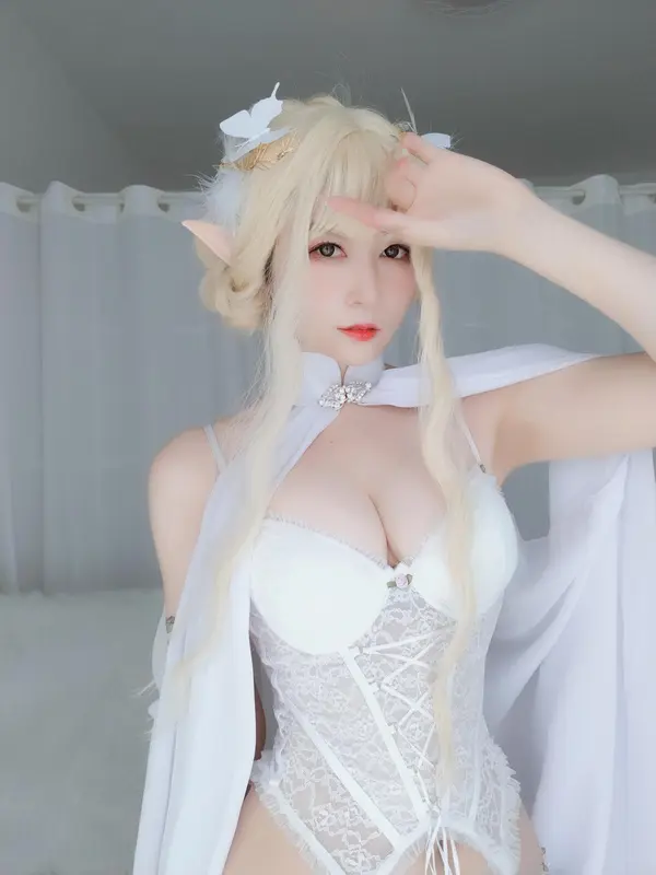 网络红人白银81《仙子姑娘》（141P）（4/141）