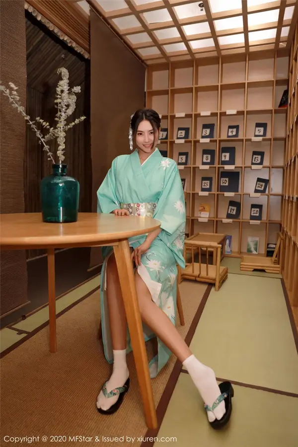 Vol. 0332 方子萱（73P）（5/73）