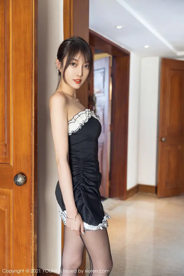 Vol. 0729 玥儿玥er（44P）（3/44）