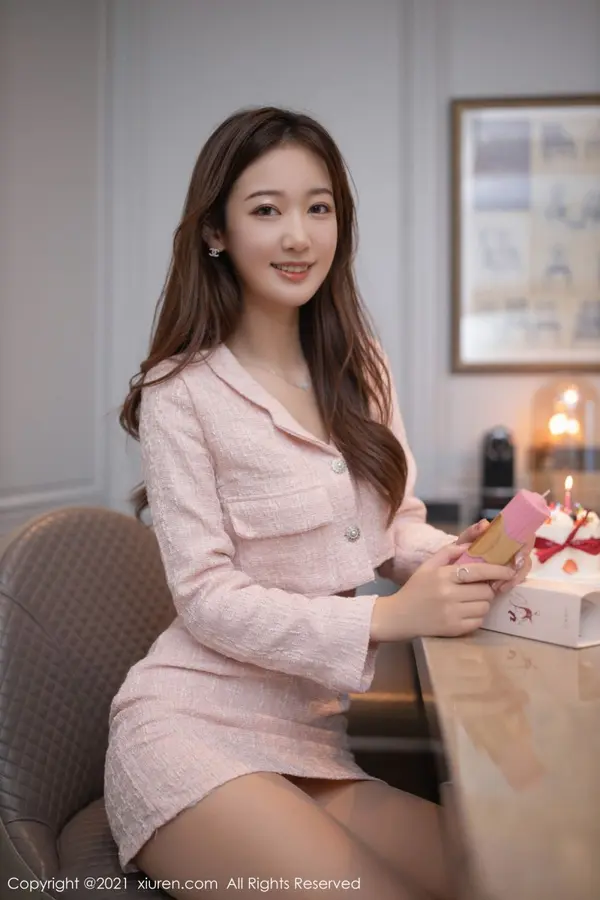 Vol. 04390 唐安琪（89P）（4/89）