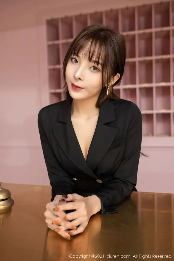 Vol. 03002 陈小喵（67P）（2/67）