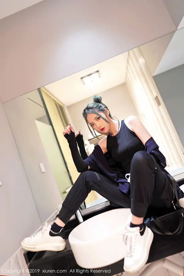 Vol. 01550 贾诗晗（49P）（5/49）