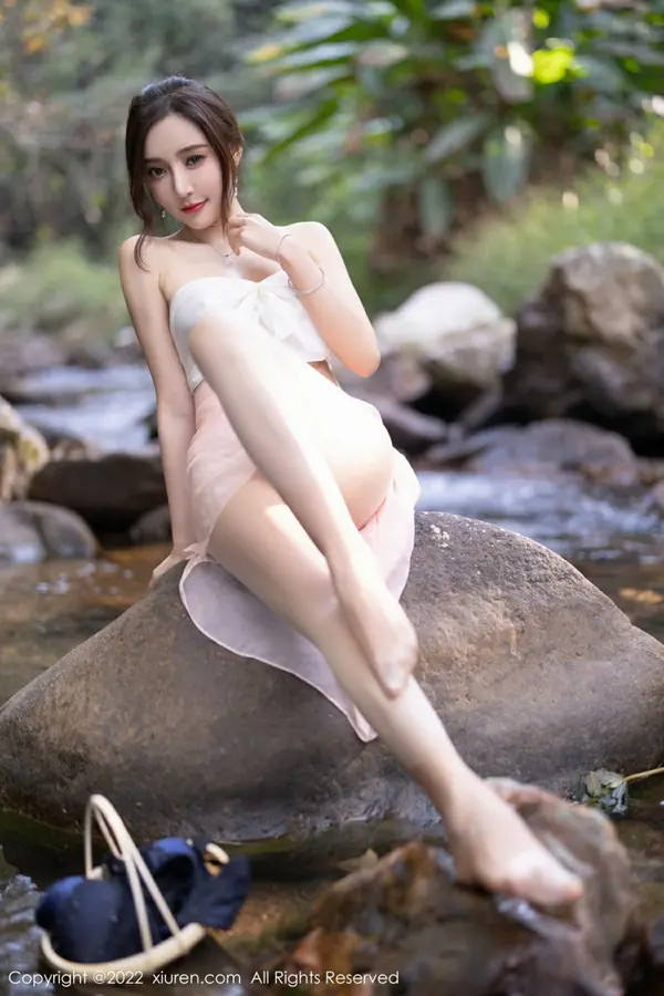 Vol. 04511 王馨瑶yanni（62P）（5/62）