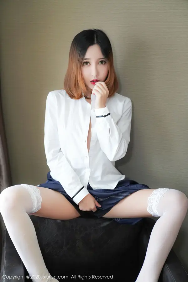 Vol. 02010 李梓熙（52P）（4/52）