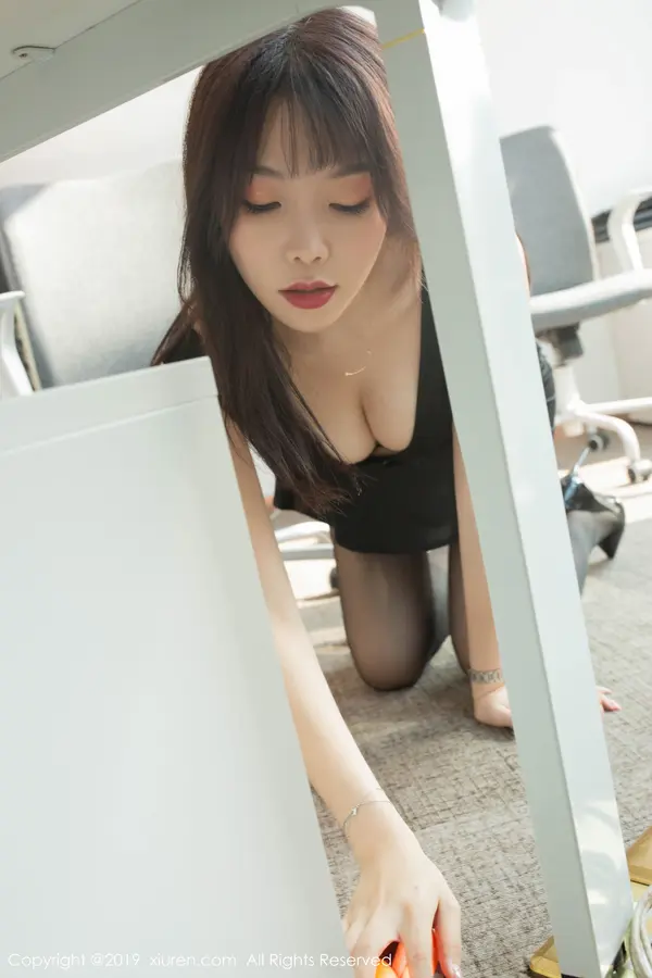 Vol. 01757 芝芝Booty（55P）（3/55）
