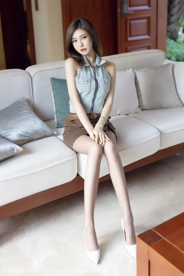 Vol. 04675 绮里嘉ula（52P）（2/52）