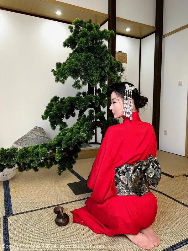 Vol. 0669 逗逗doudou（31P）（2/31）