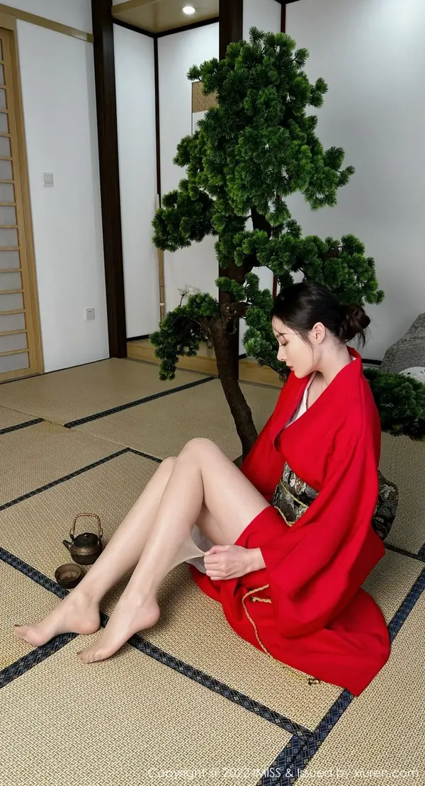 Vol. 0669 逗逗doudou（31P）（6/31）
