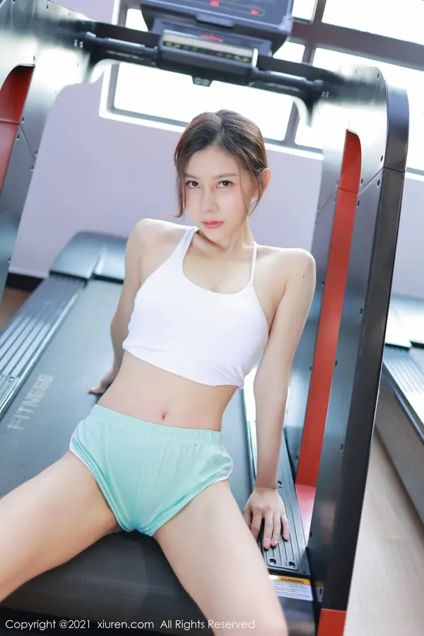 Vol. 03970 尹甜甜（48P）（3/48）