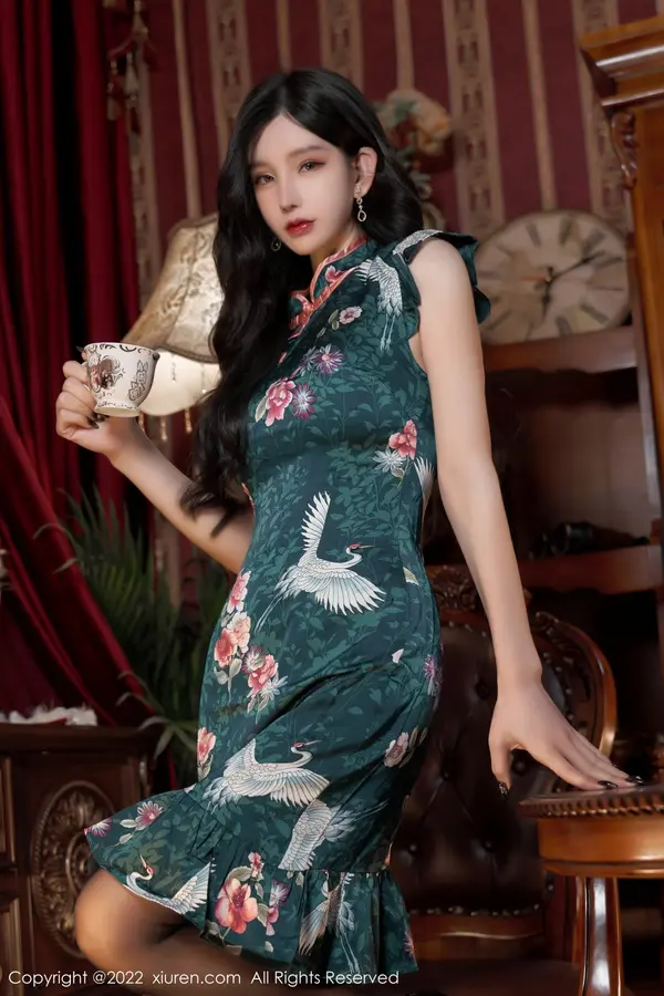 Vol. 04695 周于希Sally（81P）（2/81）