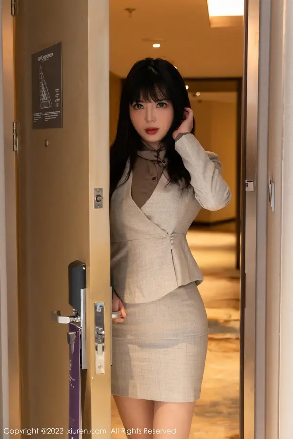 Vol. 04689 Arude薇薇（98P）（3/98）