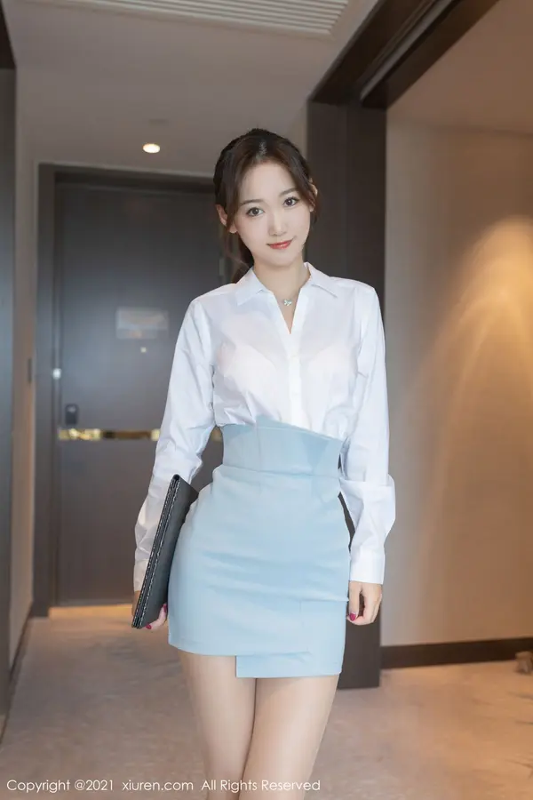 Vol. 03917 唐安琪（80P）（4/80）