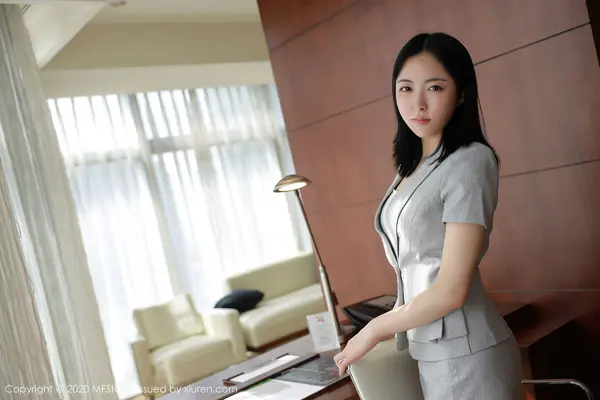 Vol. 0366 林小艺（56P）（4/56）
