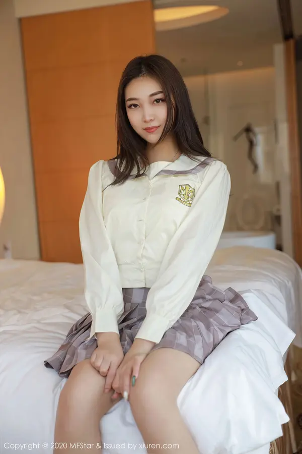 Vol. 0399 郑颖姗（44P）（2/44）