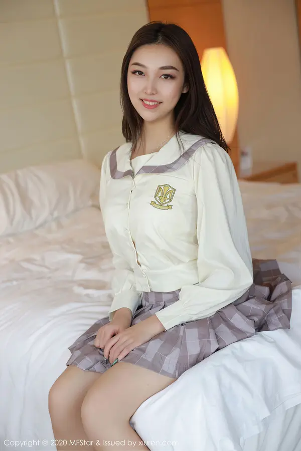 Vol. 0399 郑颖姗（44P）（3/44）
