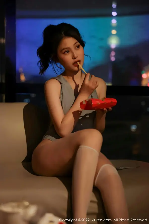 Vol. 04490 你的兔妹妹（48P）（2/48）