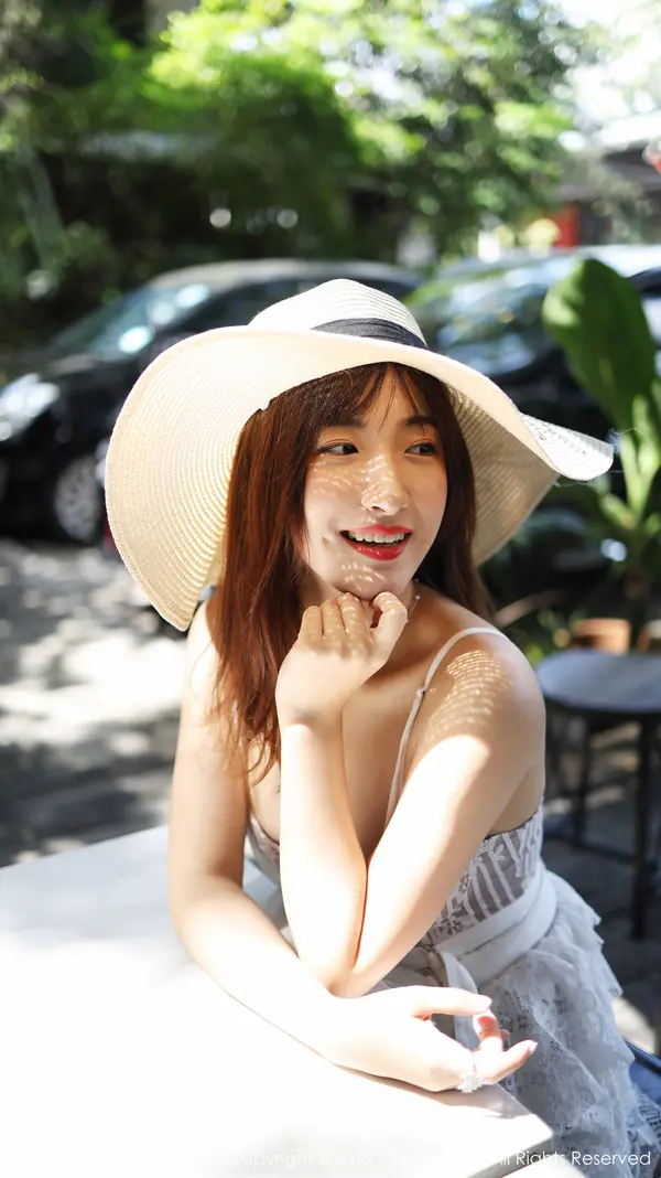 Vol. 01892 艺儿拿铁（56P）（5/56）