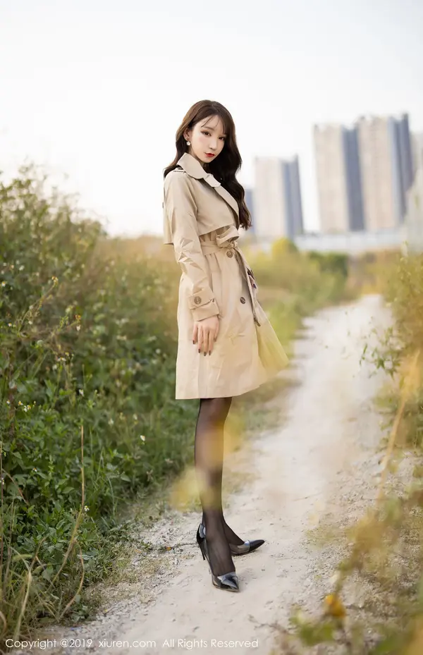 Vol. 01876 周于希Sandy（94P）（3/94）