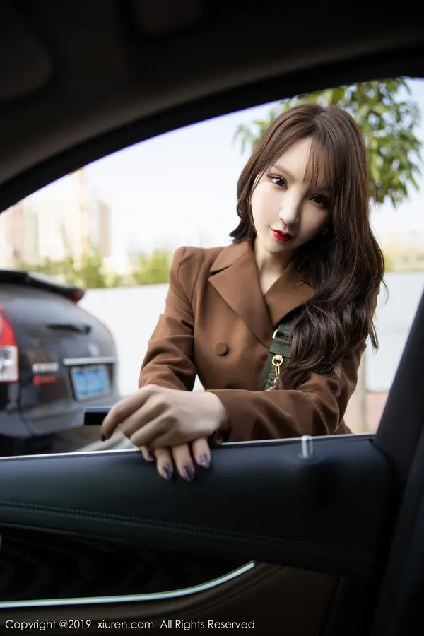 Vol. 01869 周于希Sandy（83P）（6/83）