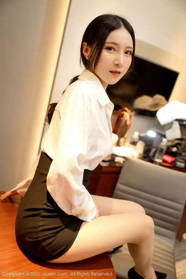 Vol. 02969 林煊煊（35P）（6/35）
