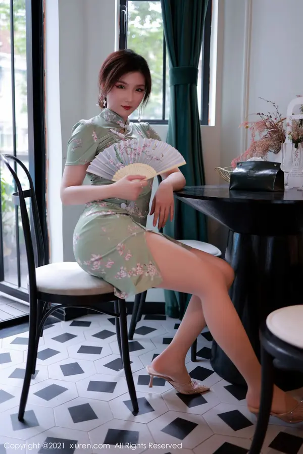 Vol. 03718 刘艾琳Allen（44P）（2/44）