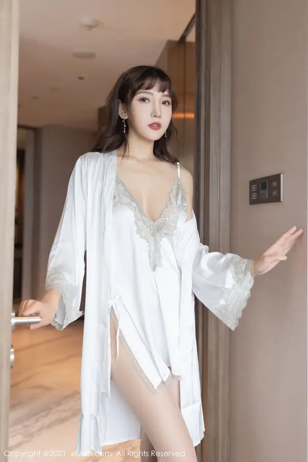 Vol. 03861 陆萱萱（89P）（2/89）