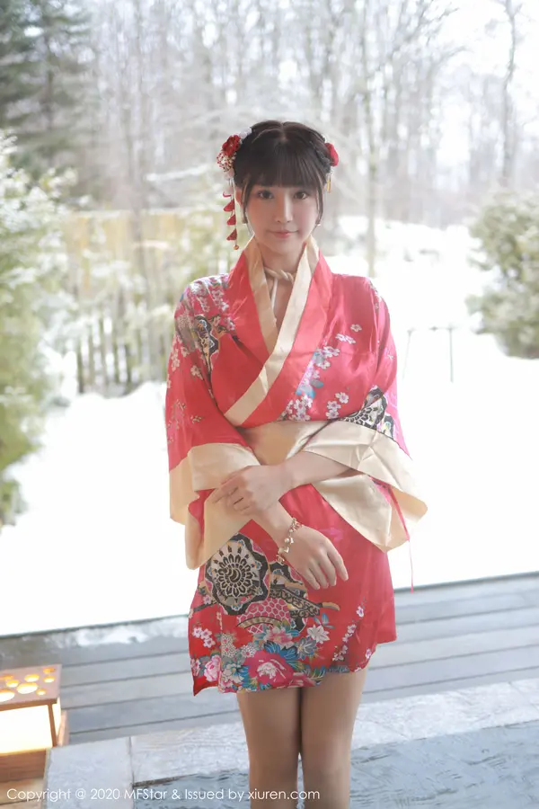 Vol. 0249 朱可儿Flower（61P）（4/61）