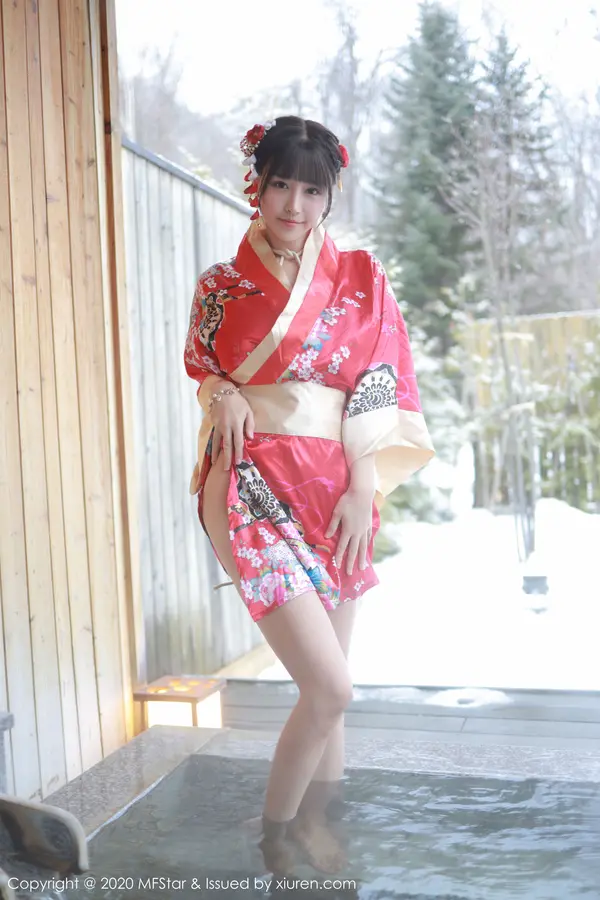 Vol. 0249 朱可儿Flower（61P）（5/61）