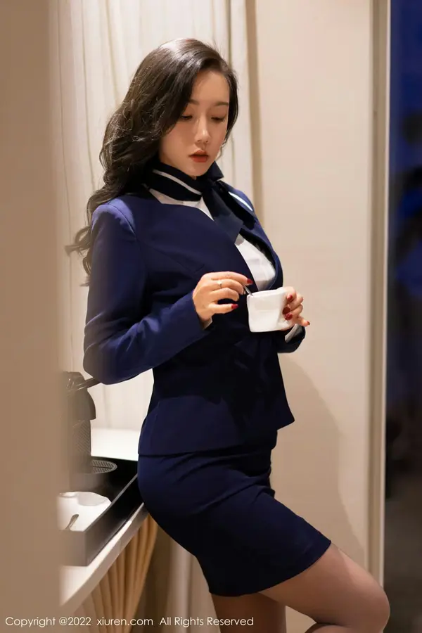 Vol. 04478 艾静香（46P）（2/46）