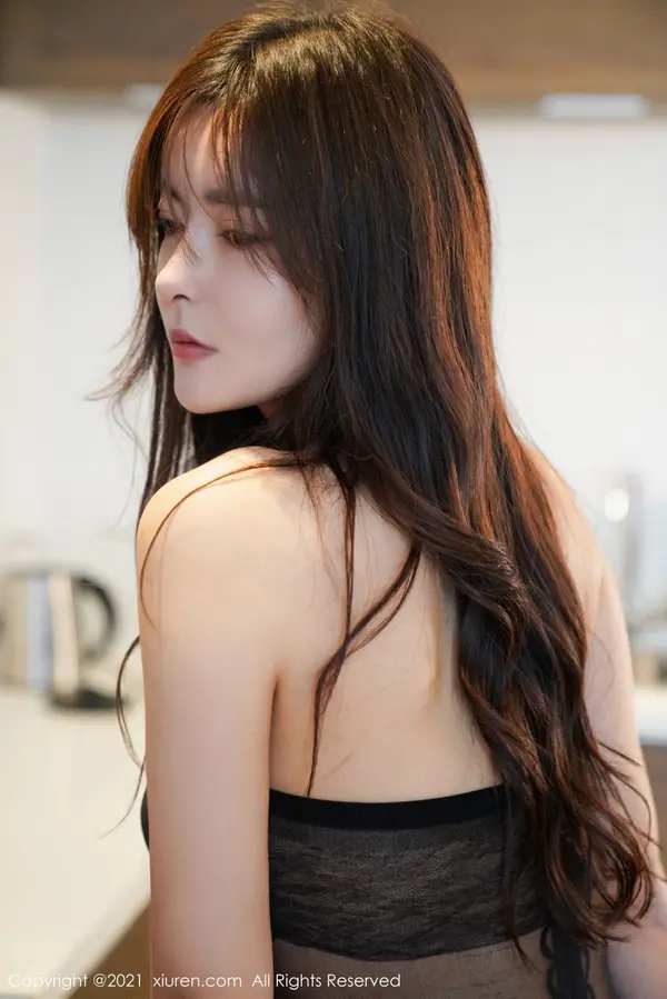 Vol. 03072 白露小猪（41P）（6/41）