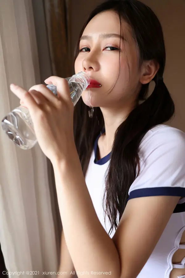 Vol. 03201 尹甜甜（50P）（4/50）