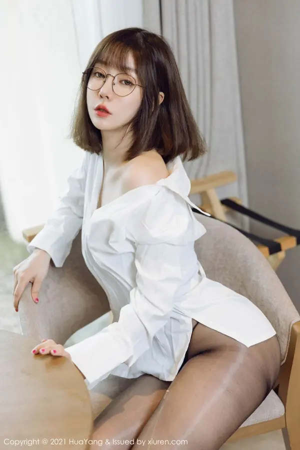 Vol. 0460 王雨纯（52P）（5/52）