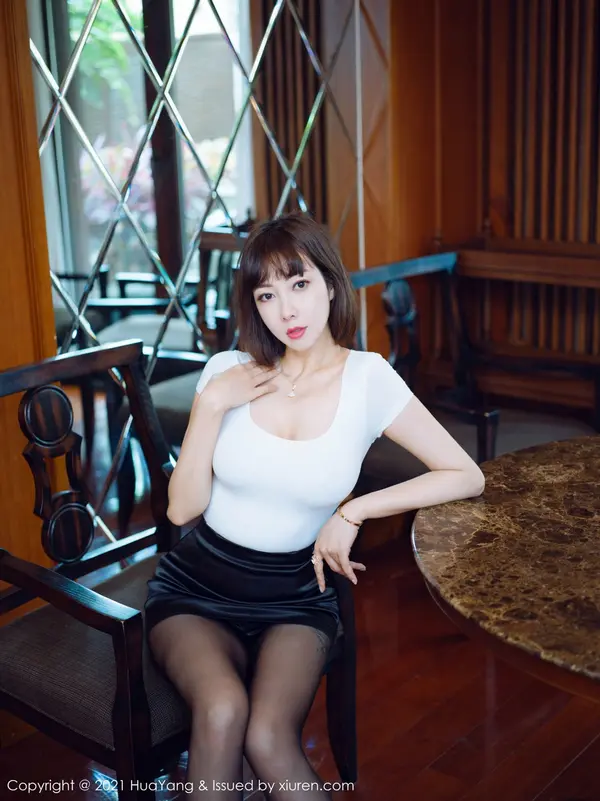 Vol. 0452 果儿Victoria（48P）（2/48）