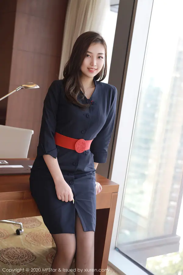 Vol. 0404 郑颖姗（51P）（3/51）