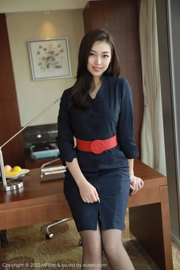 Vol. 0404 郑颖姗（51P）（4/51）