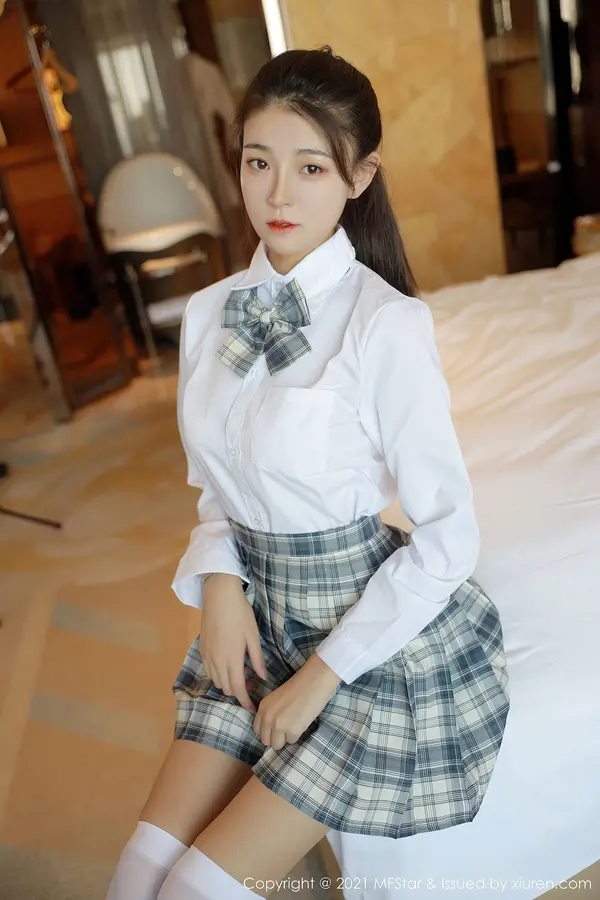 Vol. 0448 Laura苏雨彤（41P）（6/41）