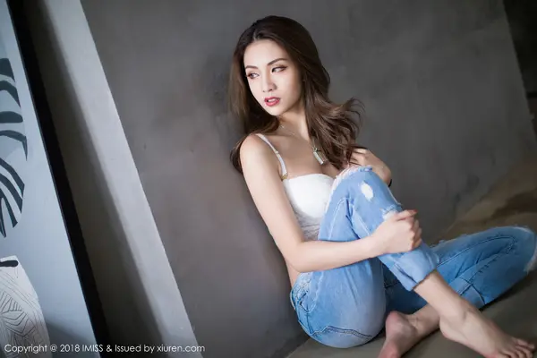 Vol. 0250 Arlie（45P）（2/45）