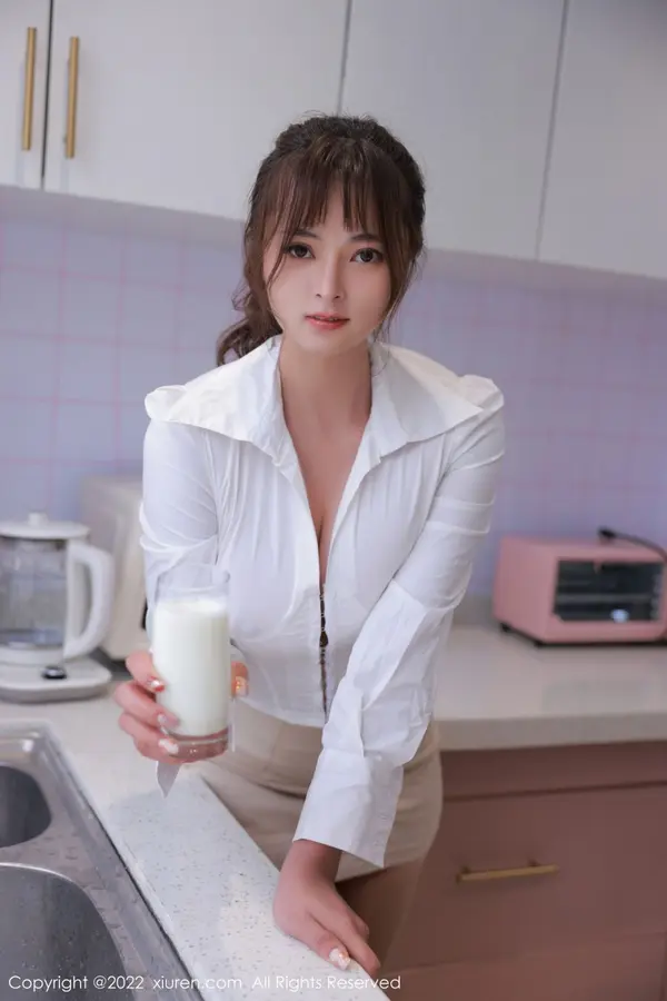 Vol. 04866 奈沐子（54P）（3/54）