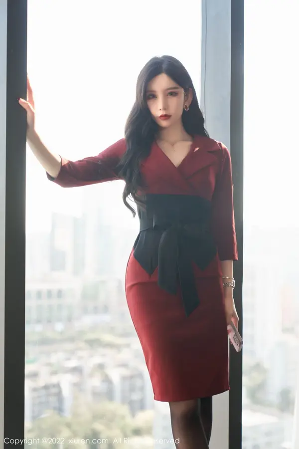 Vol. 04877 周于希Sally（77P）（2/77）