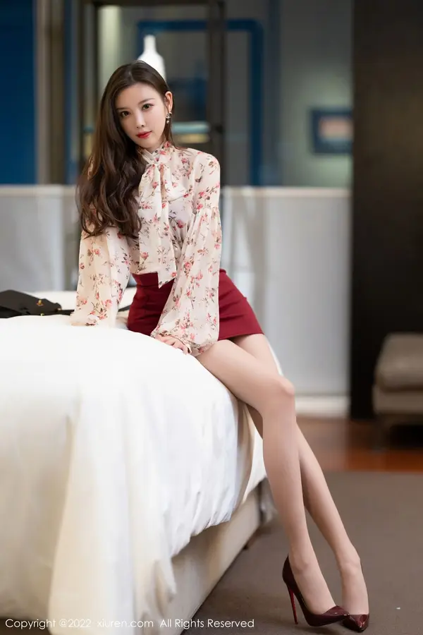 Vol. 04892 杨晨晨Yome（77P）（5/77）