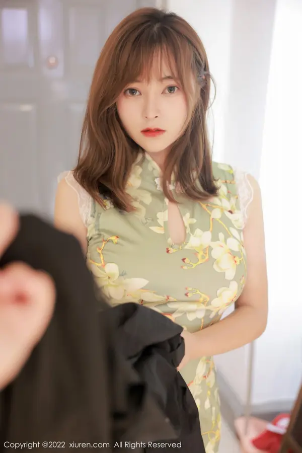 Vol. 04895 奈沐子（64P）（4/64）
