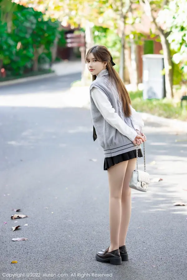 Vol. 04896 美桃酱（53P）（2/53）