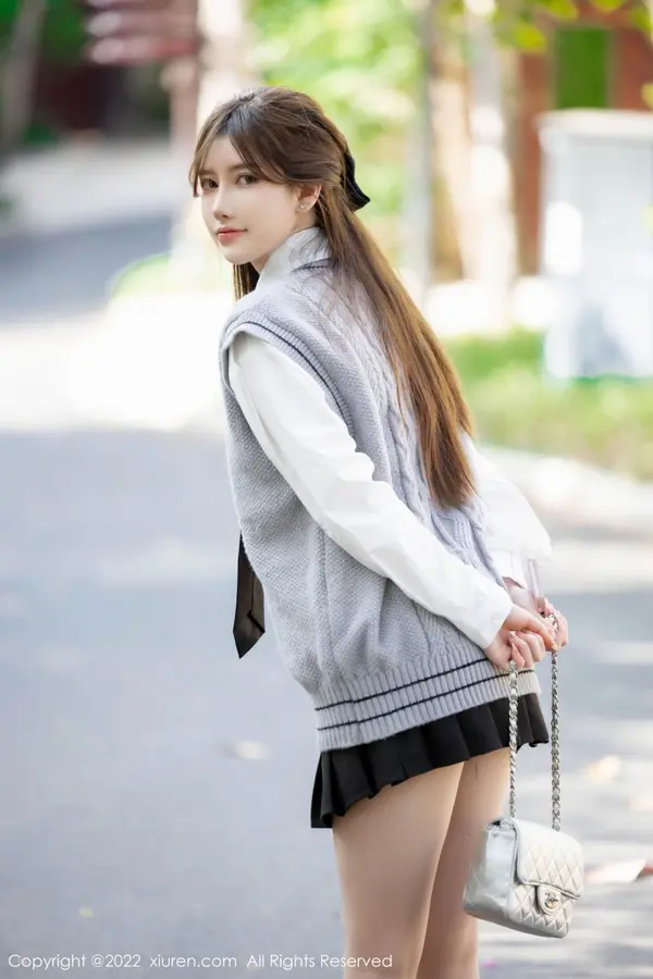 Vol. 04896 美桃酱（53P）（3/53）