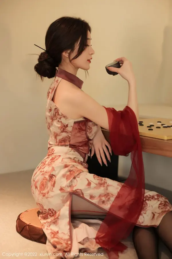 Vol. 04959 hebe韩心雨（49P）（2/49）