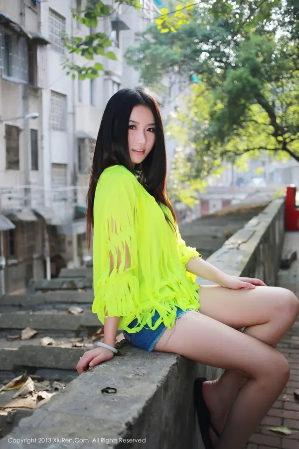 Vol. 00017 MOON嘉依（81P） (2/81)
