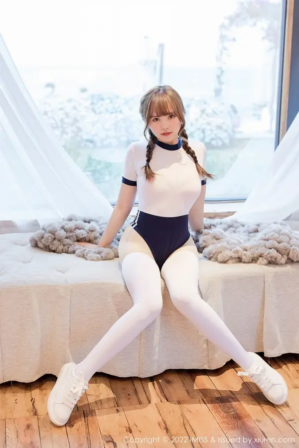 Vol. 0681 张思允Nice（67P） (2/67)