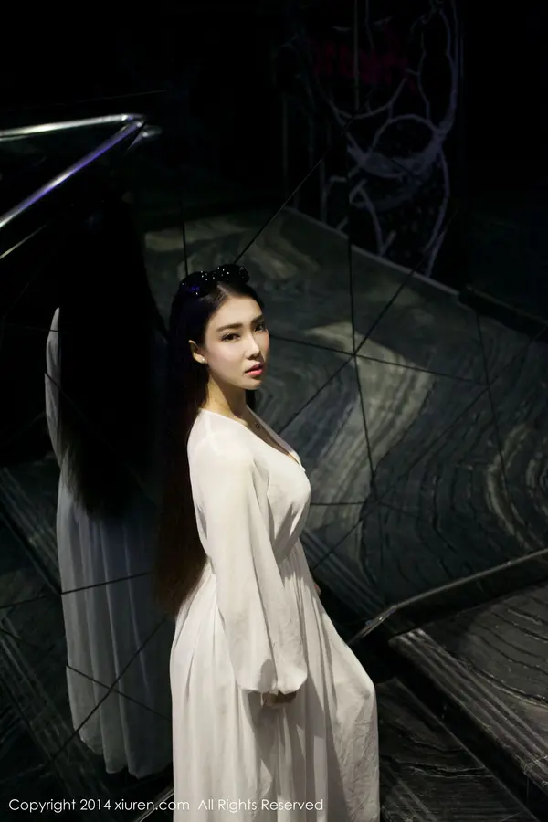 Vol. 00131 梦娜Vanessa（59P） (3/59)